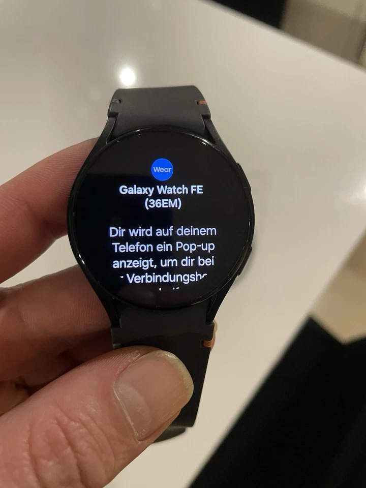 Samsung Galaxy Watch FE, photo 1 sur 4