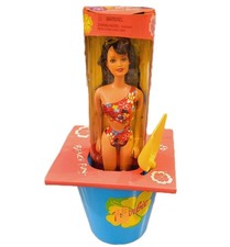 RARE Vintage 27299 Hawaii TERESA Friend of Barbie Beach Fun Set By Mattel 1999