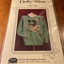 DOILY WEAR PATTERN BY OZARK CRAFTS SEWING MACHINE #816 NOS
