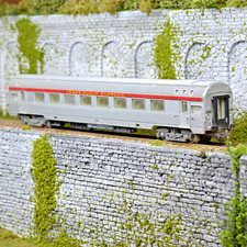 Jouef 8640B – Voiture TEE SNCF A8tu Inox "Île-de-France" 1re Classe – HO 1:87