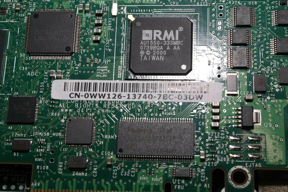 DELL PE 1950 MOTHERBOARD UR033 + 2X CPU + 2X HEATSINK + 4X M395T2953CZ4-CE65 - Image 3 of 4