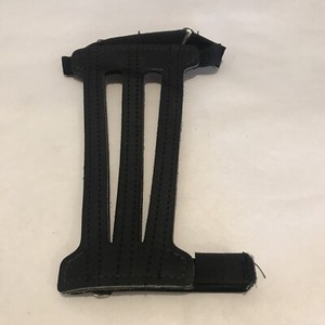 7.5 Inch Leather Archery Arm Protector