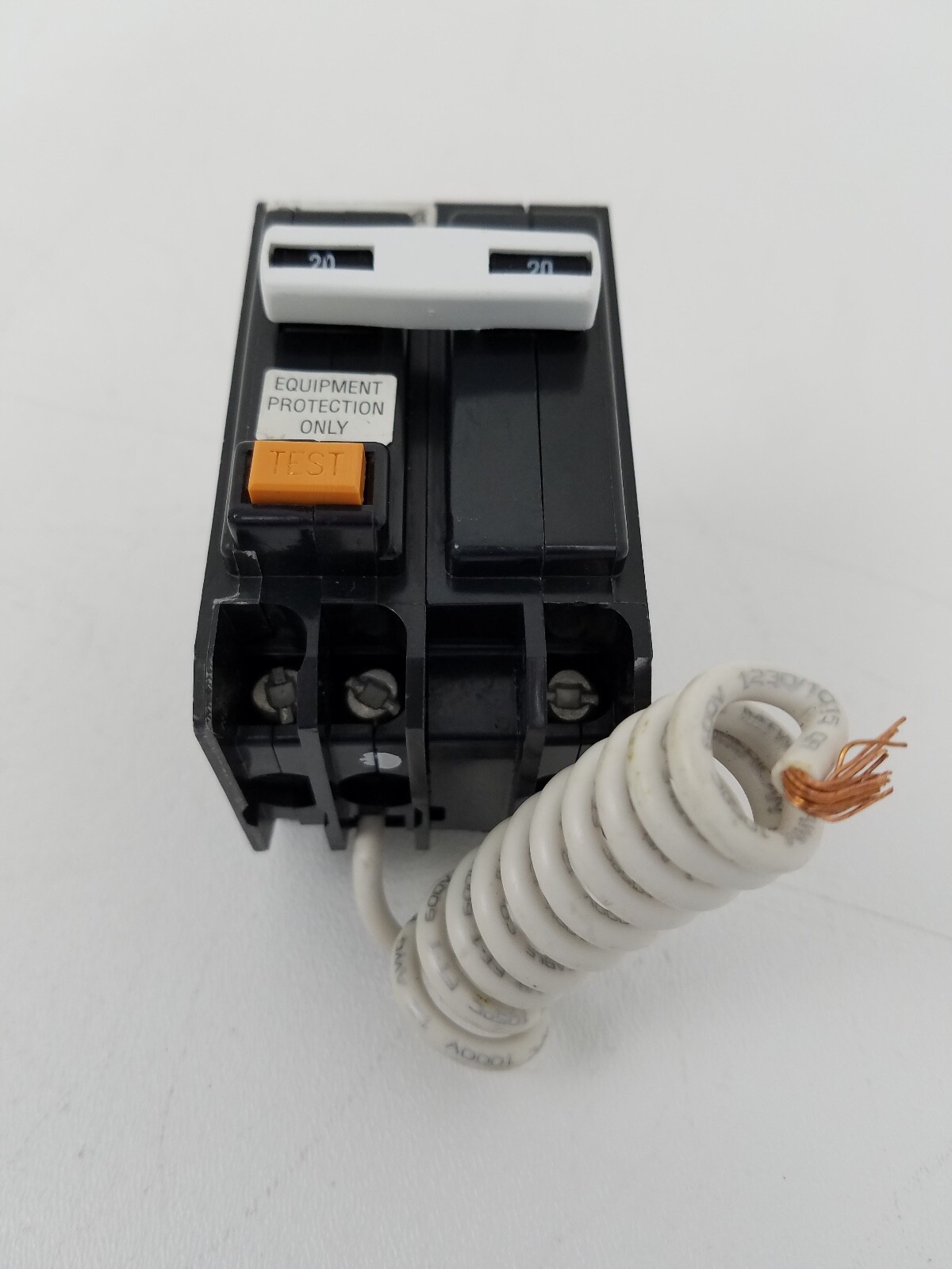 QBGFEP2020 Eaton 20 Amp Circuit Breaker + Ground Fault Protection eBay