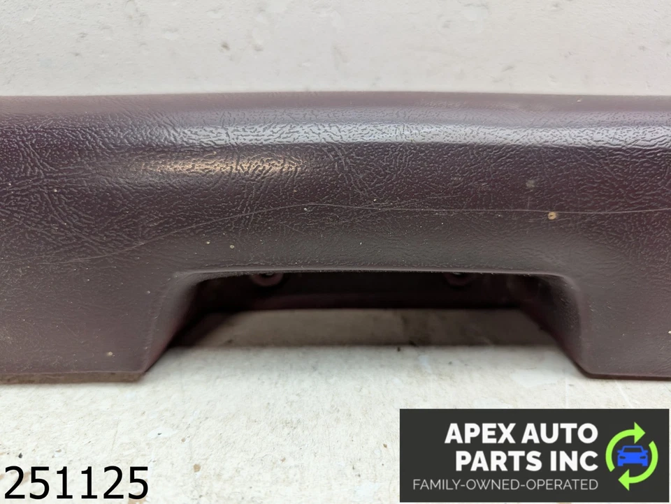 OEM 1979 Chevrolet El Camino 3.9L FRONT DOOR PANEL ARMREST Foto 3 de 4