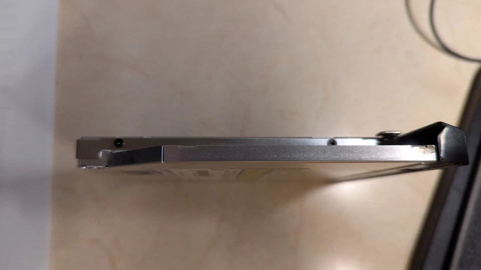 Regrabadora óptica de DVD Hitachi GSA-T20N Super Multi DVD Regrabadora Lenovo Foto 3 de 4