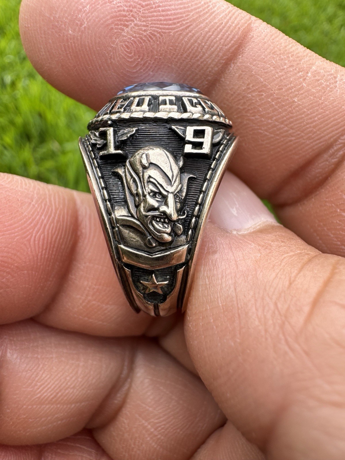 Davenport Central High School Class Ring - image 5