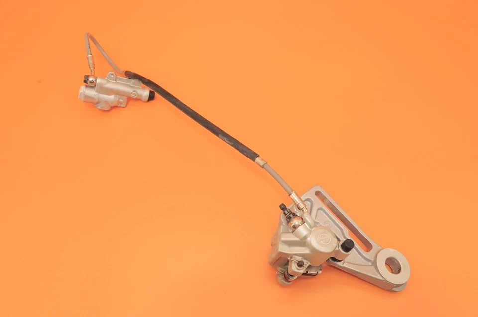 KTM 300 XC 2006 04-16 OEM pinza de freno trasera soporte cilindro maestro manguera palanca Foto 2 de 4