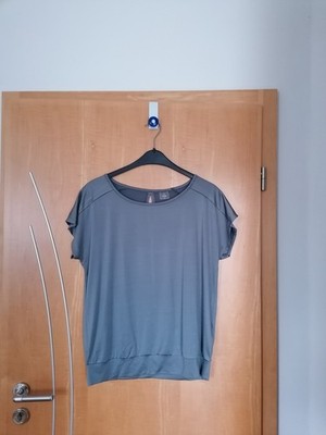Sport Shirt kurzarm Funktionsshirt Gr. M active by Tchibo grau mit Bund Damen