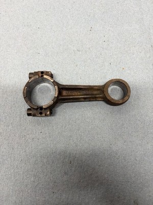 Johnson / Evinrude 25HP connecting rod 314639