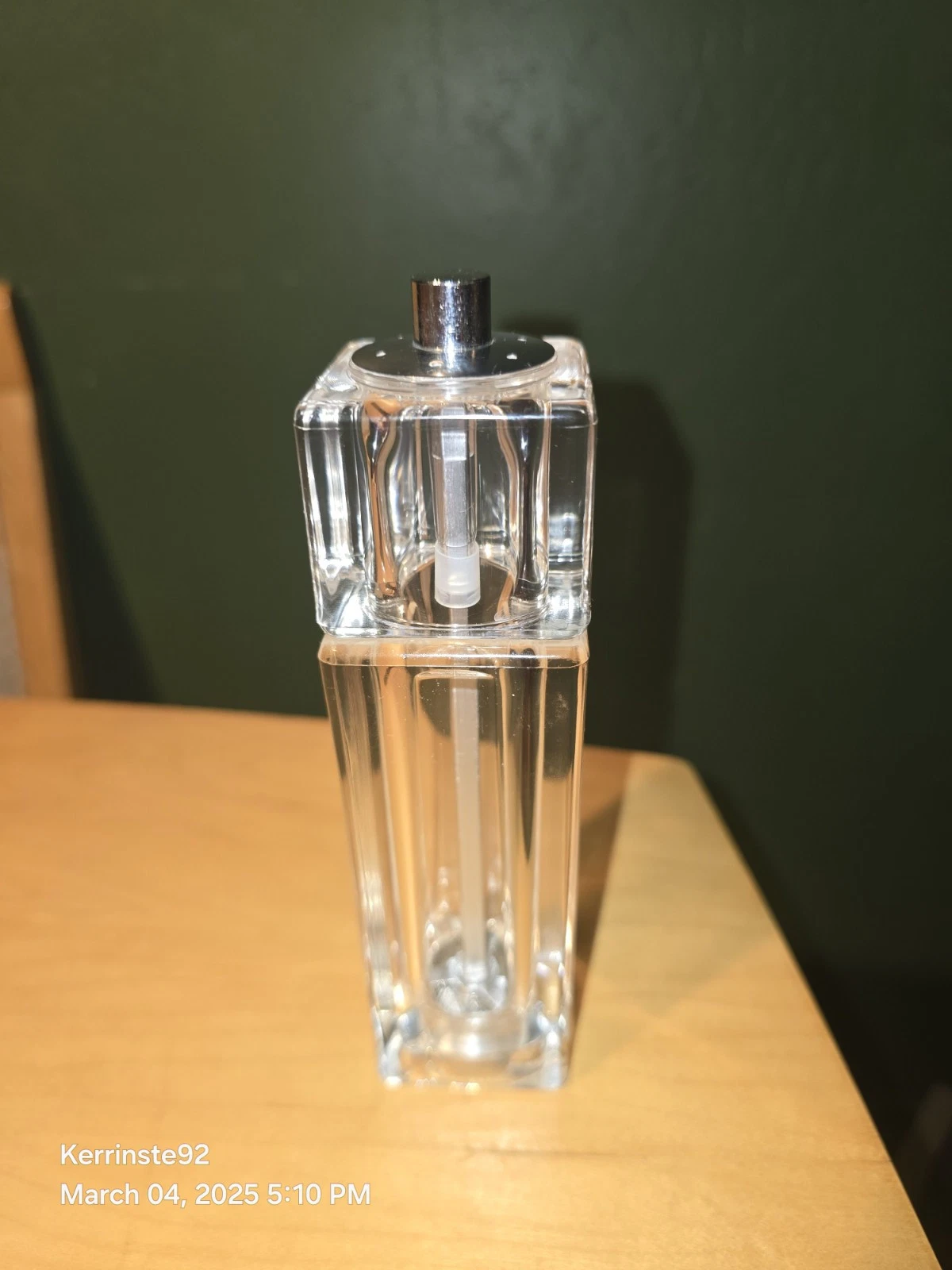 Vintage UK Design Acrylic Salt Shaker & Pepper Mill Grinder Combo 5.5" H