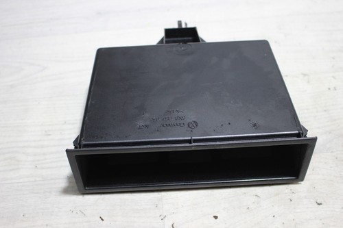 Ablagefach Staufach Armaturenbrett 6X0857058 VW Polo 6N2 Bj,00
