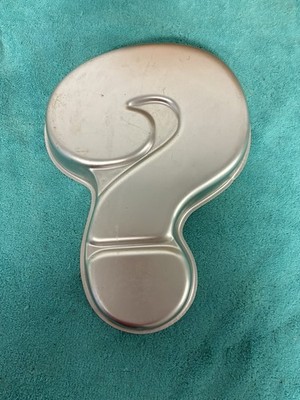 Vintage 1987 Wilton Cake Pan Question Mark Boy or Girl Cake Pan (NEW)