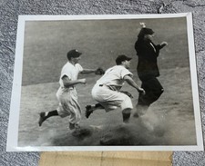 1947 Associated Press World Series Photo Yankees Dodgers Final Play Rizzuto