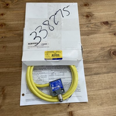 Square D Compact Enclosed Limit Switch Series B Type MS02S0206 Class 9007