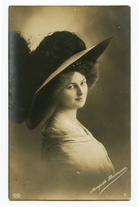 c1911 Glamour Glamor Lovely LADY in STYLISH FEATHERED Hat Fashion photo postcard