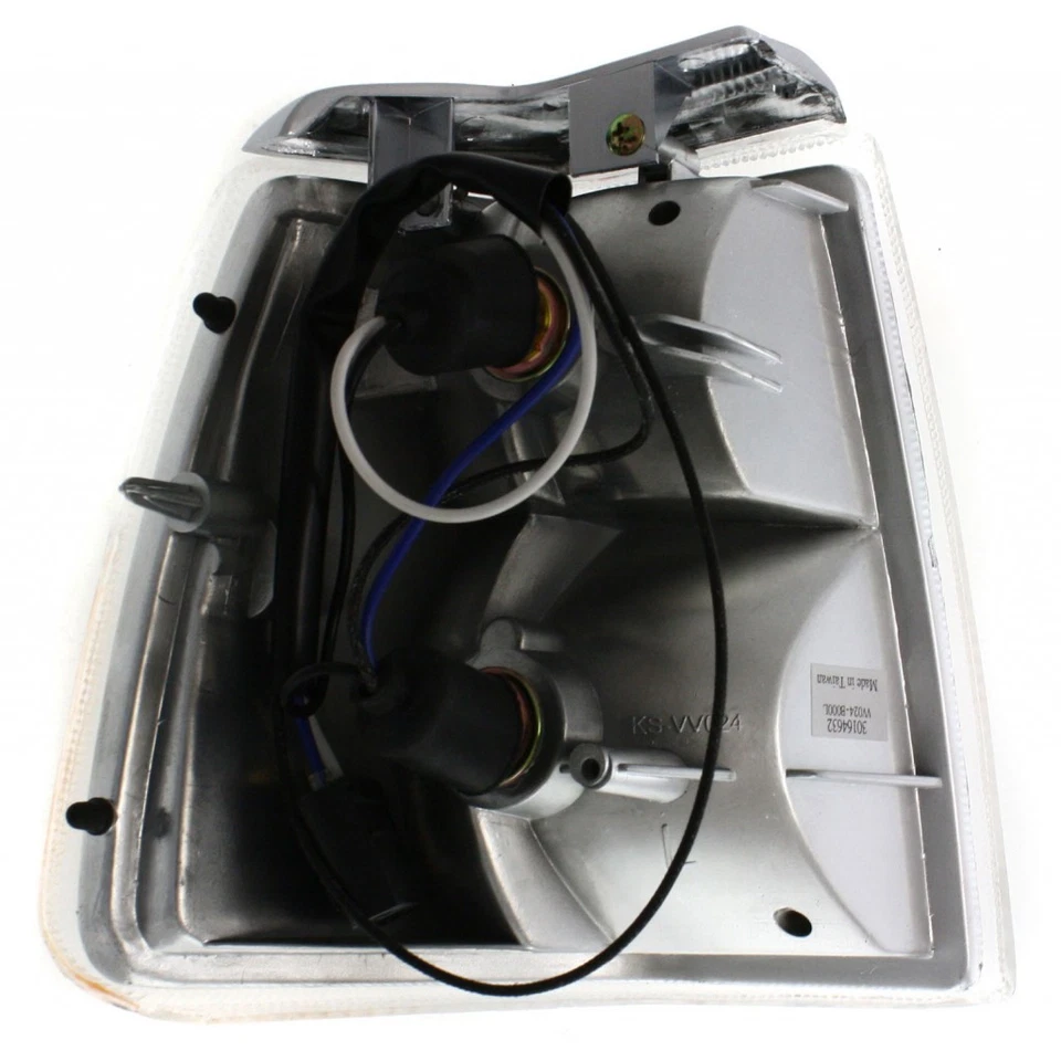 For Volvo 240 Parking Signal Light 1986-1993 Pair Passenger and Driver Side - Image 2 of 4