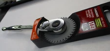 Husky 1005143253 1/4" Drive 144 Tooth Full Polish Ratchet New