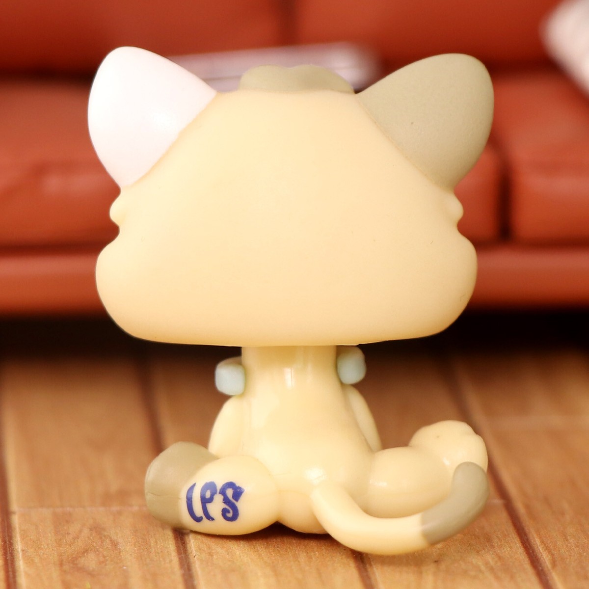 Pet Shop lps Baby Cat #1074 LPS Figure with Collar Kitten Figure Cute Kids  Toy
