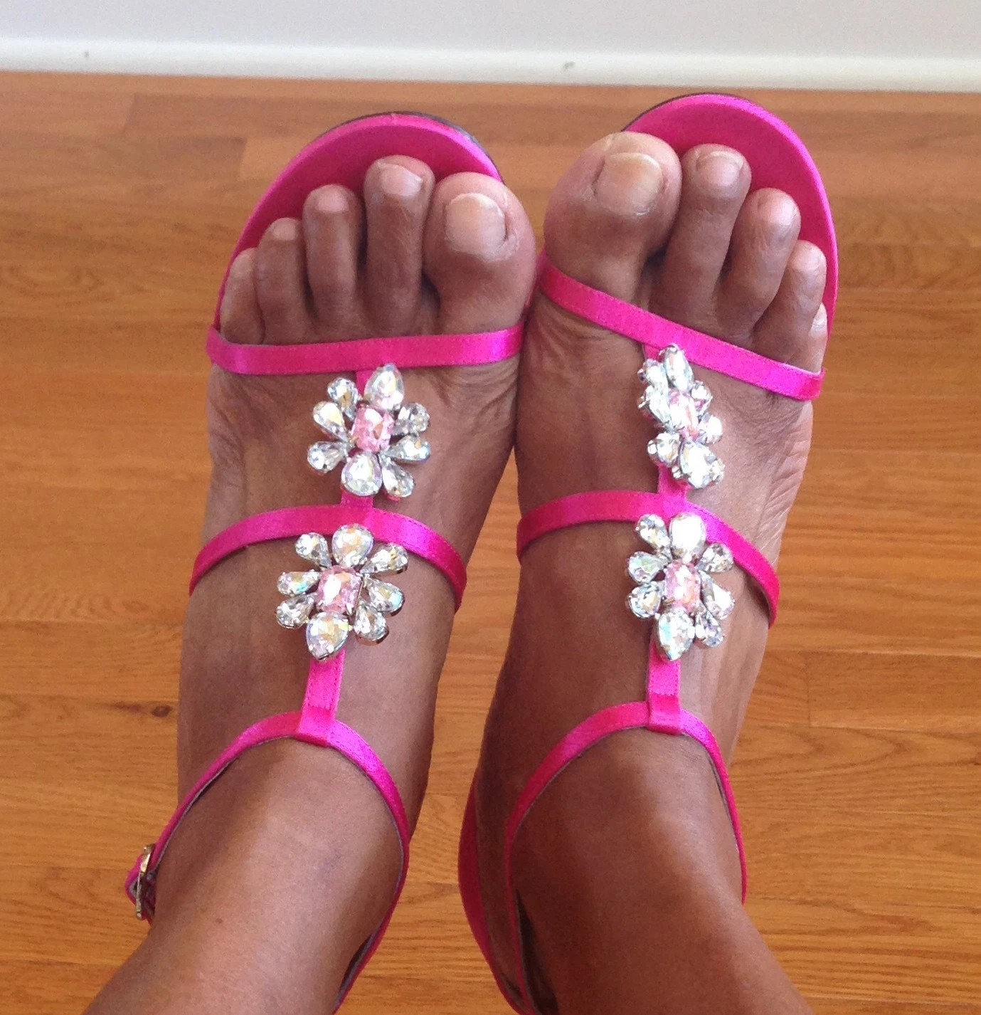 Adrianna Papell Daphne Women Open Toe Fushia Pink Sandals 9.5
