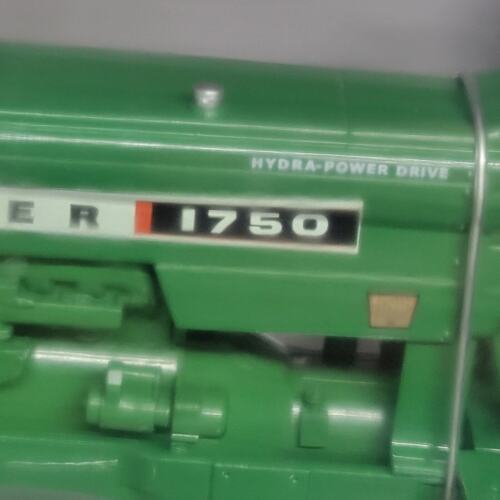 Speccast 2014 1/16 Oliver 1750 gas n/frontend diecast highly detailed Tractor - Picture 3 of 11