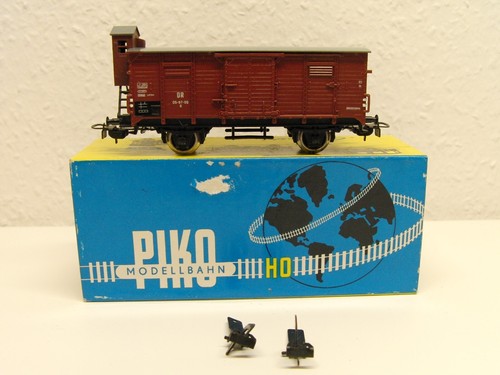 Piko H0 123-02 Gedeckter Güterwagen mit Bremsenhaus, AC, TOP in OVP #19868 | Zustand: Gebraucht
