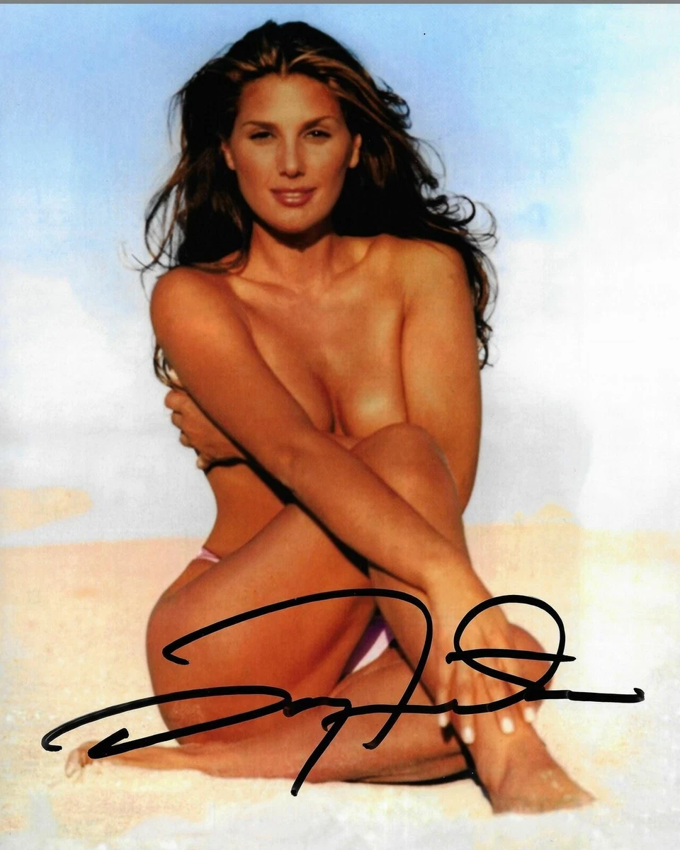 Daisy Fuentes Model Autographed 8 x 10 Glossy Photo Reproduction | eBay