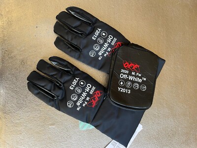 Off-White , Leather Pouch Gloves in Black BNWT 9.5