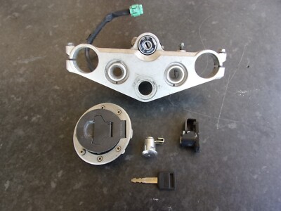 SUZUKI DL 1000 V-STROM K2 (02/10) ZÜNDSCHLOSS SCHLOSSSATZ SCHLÜSSEL SET + TOP YOKE TRIPL
