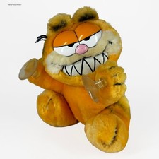 Vintage Dakin Garfield "Make My Day" Suction Cup Plush Stuffed Animal 1981