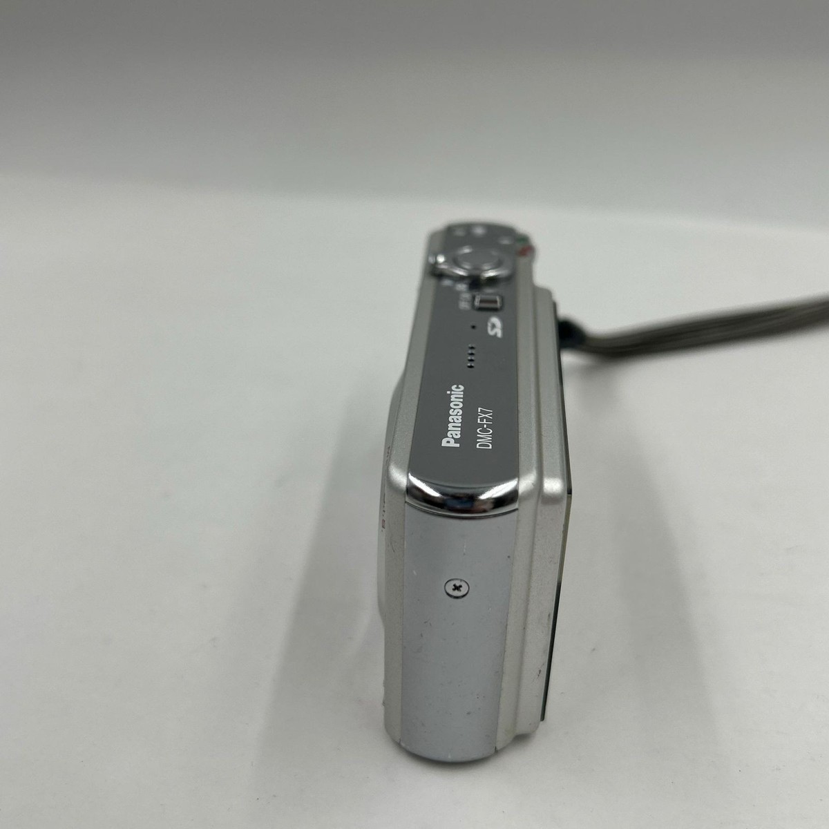 Panasonic LUMIX FX7 DMC-FX7 Compact Digital Camera Silver Used