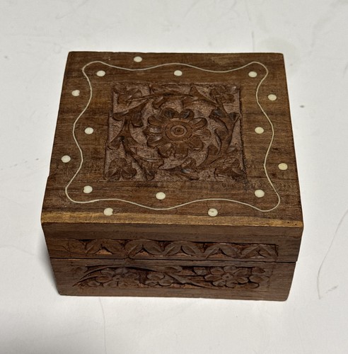 Hand Carved Hinged Wooden Trinket Box Made in India , 4" x 4"