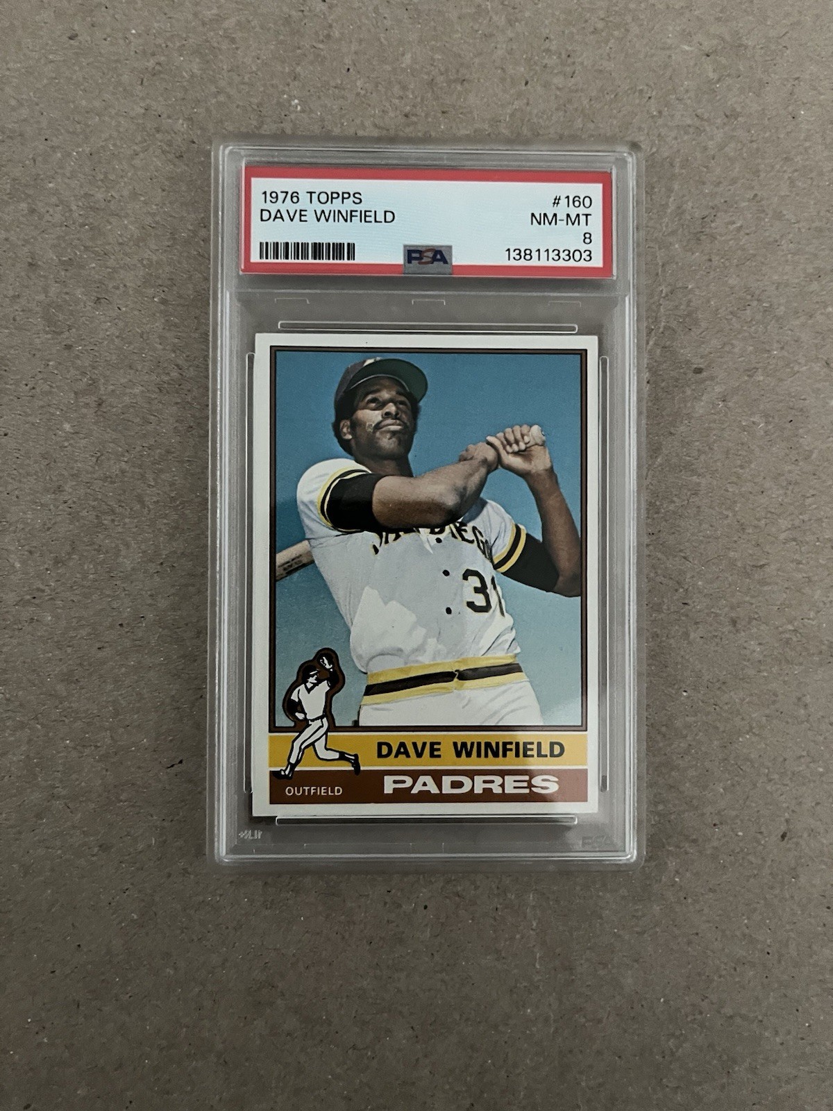 1976 Topps Dave Winfield #160 PSA 8