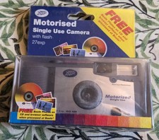 Unopened Vintage Boots Motorised Single Use Camera w Flash 27 Exposures 400iso