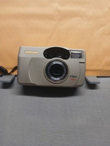 Samsung Fino 700 XL 35mm Film Camera – Tested & Working – Silver