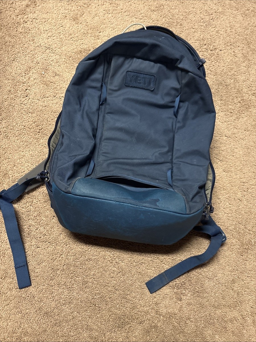 Yeti Crossroads 27 Backpack Navy Blue