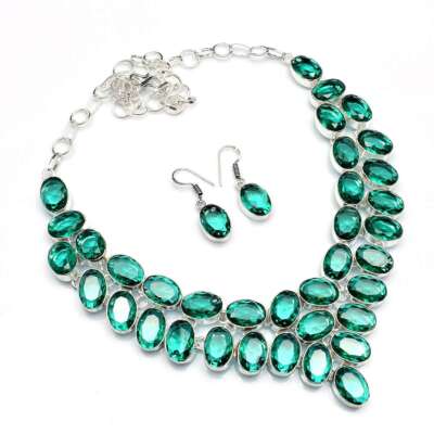 Collier & Boucles D'Oreilles En Forme De Crayon - Pierre Apatite Facettée Verte - Neuf