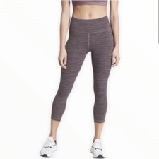 Athleta Ultimate Linear Lines Capri Volcanic ...