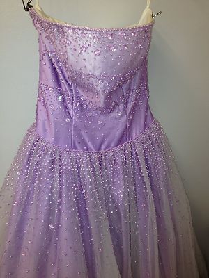 Tiffany Dress 8 Purple Lilac Prom beads Very Well Made Very Full ! Euc