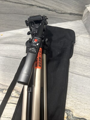Sony VCT-870RM Tripod Camera Stand W Remote And Carry Bag (wg02)