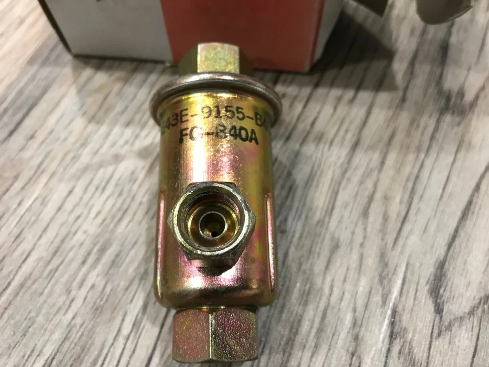Filtro de combustible Ford Motorcraft FG840A 1984 Tempo/Topacio 4 cilindros 2,3 L HSC nuevo de stock Foto 2 de 2