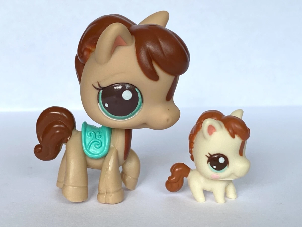 Authentic Littlest Pet Shop Horses 2666 2667 Mommy baby horse pony