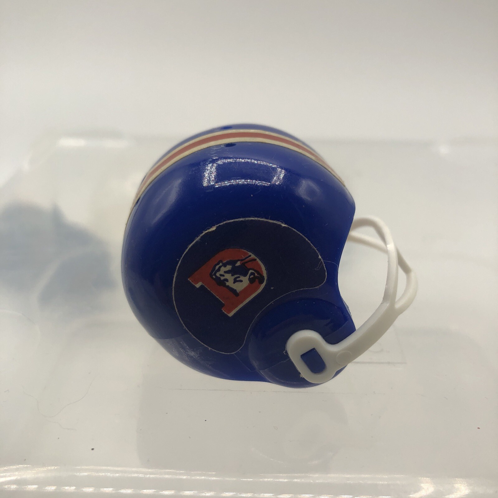 Vintage Lot Of 5 Miniature NFL Vending Machine Football Helmets eBay