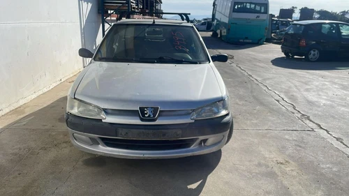 Asiento Delantero Derecho para PEUGEOT 306 3/5 PT. / 4 PT. (S2) Graffic 298737 - Imagen 2 de 4