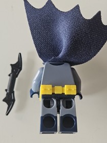 Lego Minifigure Alfred Pennyworth Batsuit  70922