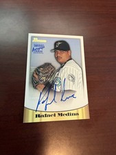1998 Bowman Certified Blue Autograph #36 Rafael Medina Rookie Card. rookie card picture