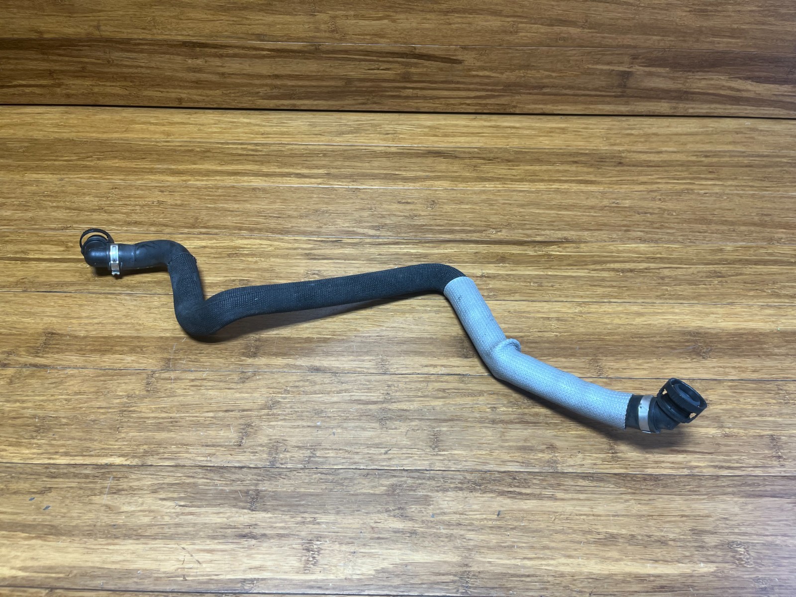 Audi R8 2016-2024 Right Secondary air pump P/N 4S0131605A