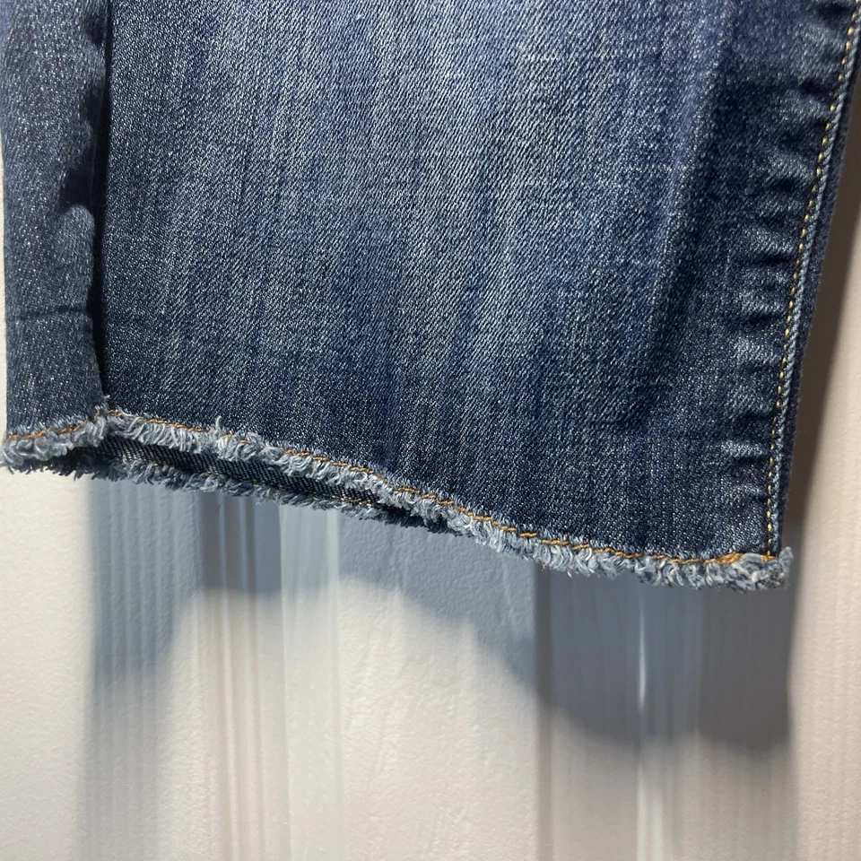 Lucky Brand 女式百慕大牛仔短裤,生下摆,尺寸 6/28 — 第 4/4 张图片