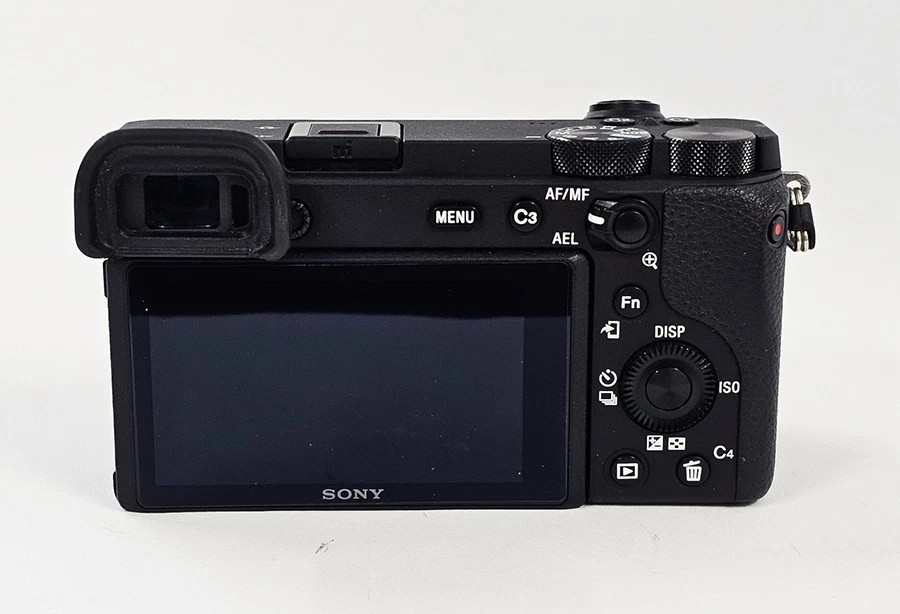 Sony Alpha a6600 24.2MP Mirrorless Camera-(13K COUNT) (S/N 5471257