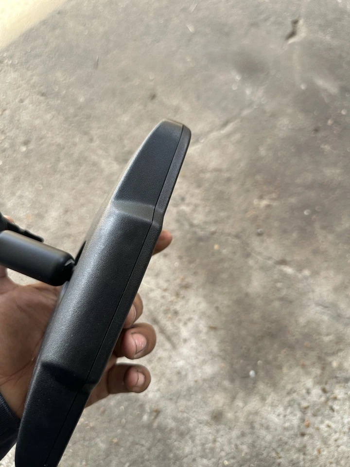 2011-2015 雪佛兰科鲁兹内部后视镜带自动调光和 Onstar E1102639 — 第 4/4 张图片