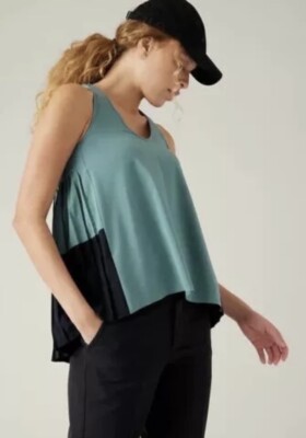 NWT Athleta Swing Forward Pleated Tank NEW! #533051 Size Large